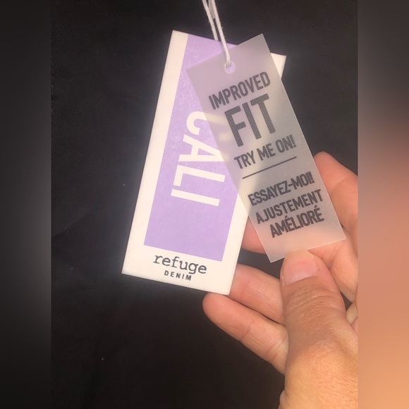 NWT REFUGE 9 Cali Highest Rise Skinny Jeans Size 9 Womens Distressed Torn Frayed - Picture 8 of 9